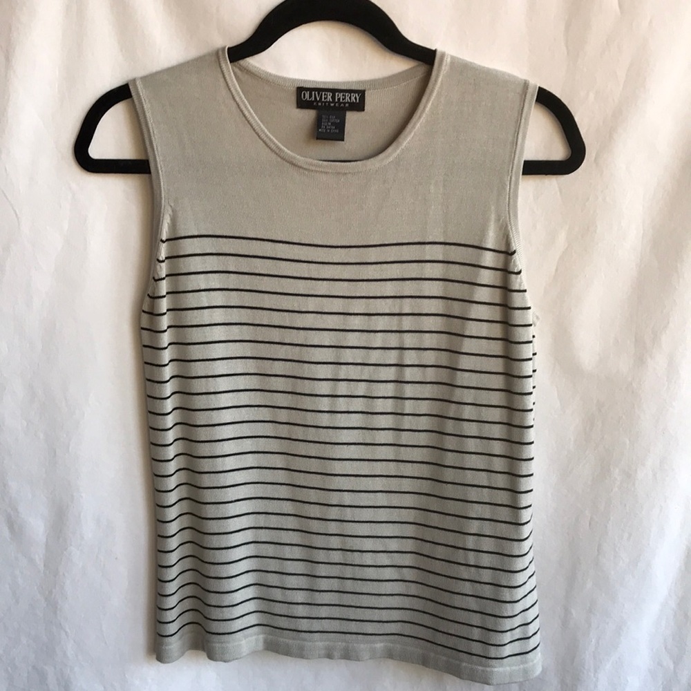 Oliver Perry Knitwear sleeveless silk and cotton sweater, size M